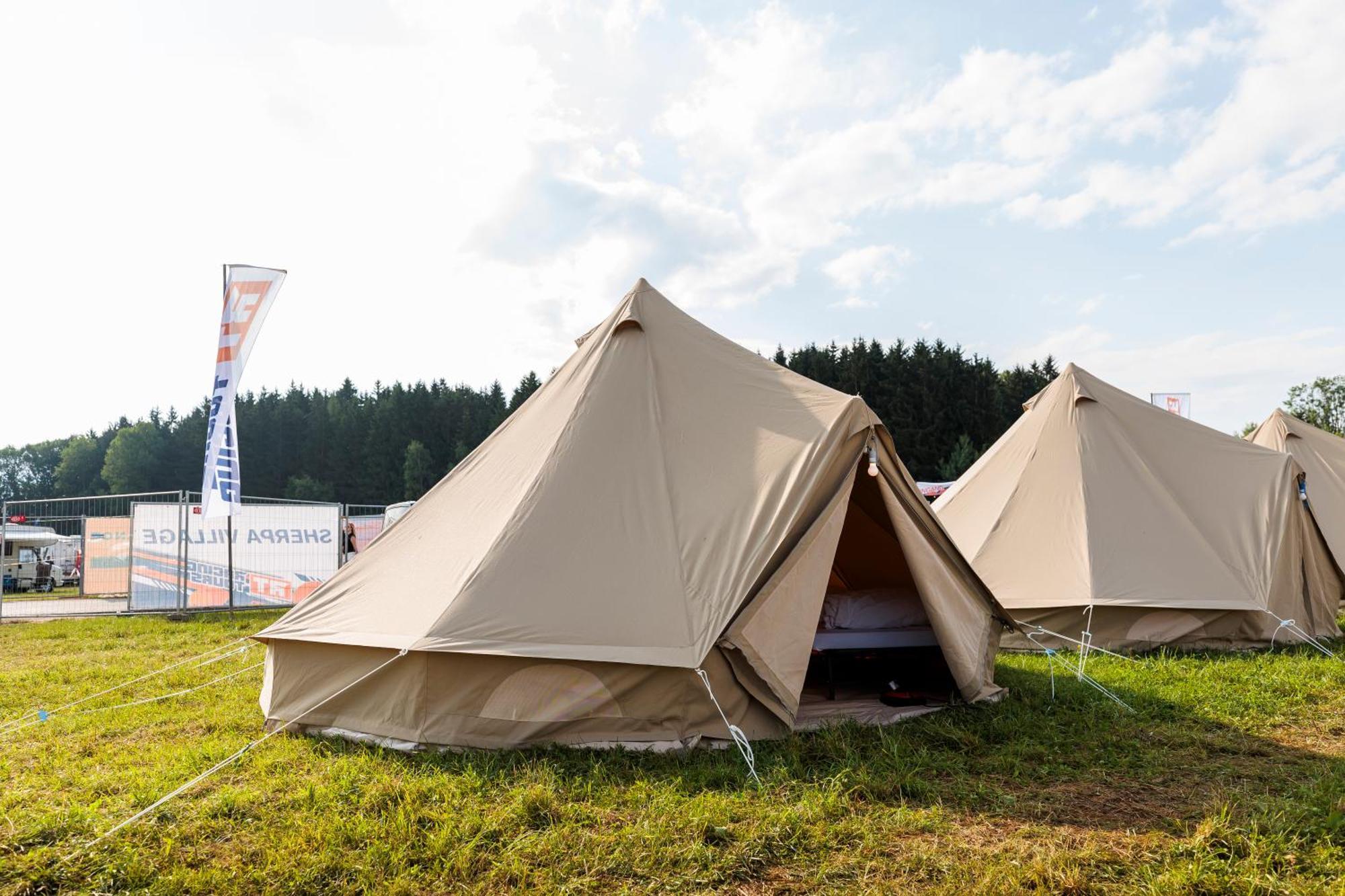 Racingtours Racecamp - Spielberg Ξενοδοχείο Spielberg Bei Knittelfeld Δωμάτιο φωτογραφία